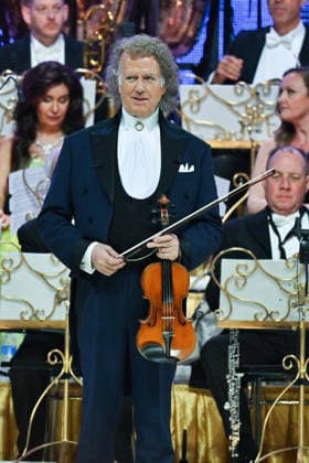 Andre Rieu performs with his Johann Strauss Orchestra - 29 Jan 2026 Andre Rieu performs with his Johann Strauss Orchestra during the concert at the Movistar Arena in Madrid, January 29, 2026, Spain Madrid Spain Copyright: xAtilanoxGarciax xSOPAxImagesx photos03580