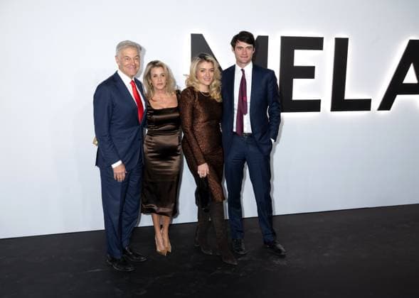 WASHINGTON, DC JANUARY 29 Lisa Oz, Mehmet Oz, Oliver Oz and Daphne Oz at Amazon MGM s Melania World Premiere at The Trump Kennedy Center on January 29, 2026 in Washington, DC Credit Thompson AdMedia 452619 2026 01 29  Copyright: xAdMediax STAR_452619_102