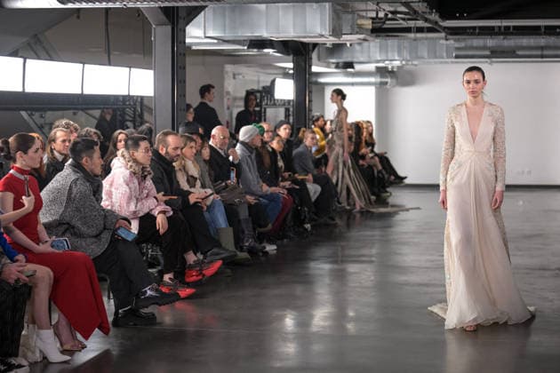 PFW - Rami Al Ali Runway A model walks the runway at the Rami Al Ali Haute Couture Spring Summer 2026 show, as part of Paris Fashion Week in Paris, France on January 29th, 2026. Rami Al Ali is the first Syrian fashion designer to present a collection ‘officially’ at the Paris Haute Couture week. Photo by Ammar Abd Rabbo ABACAPRESS.COM Paris France  Copyright: xAbdxRabboxAmmar ABACAx