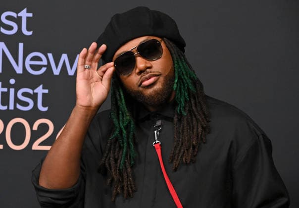 Spotify™s 2026 Best New Artist Party Leon Thomas arriving to Spotify™s 2026 Best New Artist Party held at The Lot on January 29, 2026 in Los Angeles, Ca. Los Angeles The Lot California USA Copyright: xTammiexArroyox xAFF-USA.comx