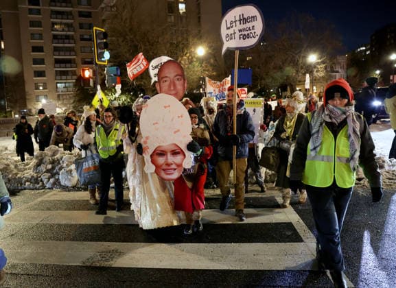 Protesters ahead of the screening of Melania documentary in Washington, DC, USA. Activists dressed in French court costume protest near the John F. Kennedy Memorial Center For The Performing Arts, ahead of the screening of Melania , a documentary about the US First Lady, Melania Trump, in Washington, DC, USA, on January 29, 2026. Melania was directed by Brett Ratner, and Amazon paid $40 million to license the film, which follows the first lady in the twenty days before her return to the White House. Washington DC USA  Copyright: xMatrixxImagesx xGentxShkullakux