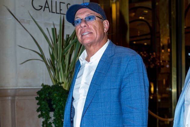 Jean Claude Van Damme is at the Prince de Galles Hotel in Paris on 29 January 2026 Yoann Ouahcene Bestimage Jean Claude Van Damme is at the Prince de Galles Hotel in Paris on 29 January 2026 Paris France  Copyright: xYoannxOuahcenex xBestimagexYoannxOuahcenex xBestimagex