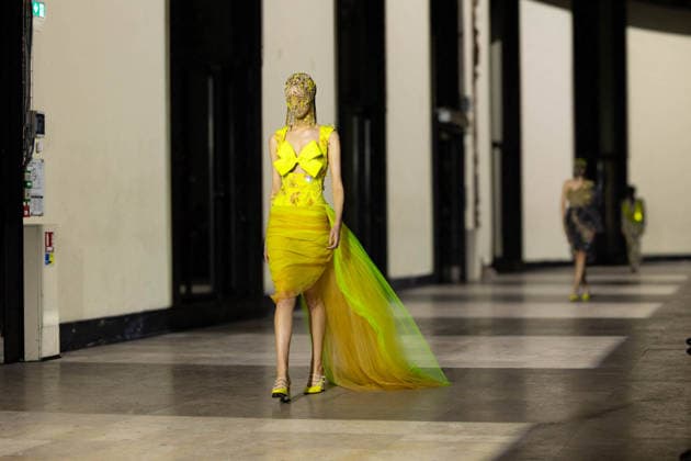Model lors du défilé Germanier, Collection Haute Couture Printemps Eté 2026 lors de la Fashion Week de Paris fashion week PFW le 29 janvier 2026 Thibault Duboucher Bestimage Germanier fashion show, Spring Summer 2026 Haute Couture Collection during Paris Fashion Week PFW on 29 January 2026 Paris France  Copyright: xThibaultxDuboucherx xBestimagexThibaultxDuboucherx xBestimagex
