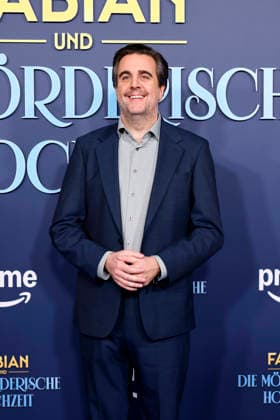 Schauspieler Bastian Pastewka bei der Premiere des Films Fabian und Die Mörderische Hochzeit im Cinenova Kino. Die Murder-Mystery-Komödie ist ab Februar 2026 exklusiv beim Streamingdienst Prime Video zu sehen. Köln, 30.01.2026 NRW Deutschland Copyright: xChristophxHardtx