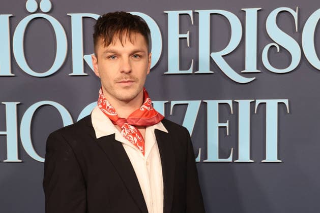 Anton Dreger bei der öFabian und Die moerderische Hochzeit (Amazon Prime) Film Premiere am 30.01.2026 in Koeln Bastian Pastewkas Fabian und Die moerderische Hochzeit (Amazon Prime) Filmpremiere in Koeln