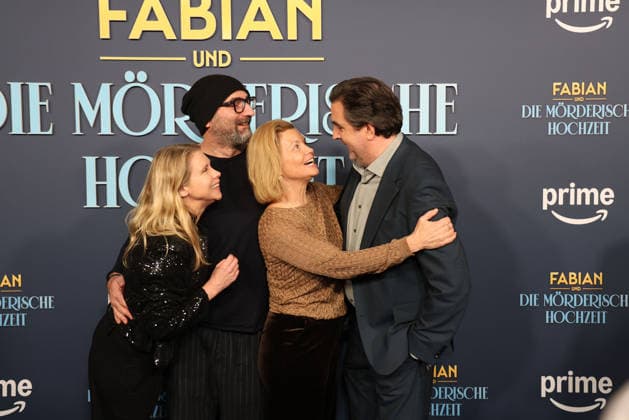 Tanja Schleiff, Tbi Baumann, Annette Frier und Bastian Pastewka bei der öFabian und Die moerderische Hochzeit (Amazon Prime) Film Premiere am 30.01.2026 in Koeln Bastian Pastewkas Fabian und Die moerderische Hochzeit (Amazon Prime) Filmpremiere in Koeln