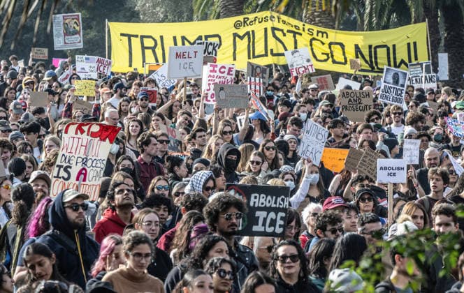 Thousands of protesters turn out for a rally in Dolores Park and march, as part of the nationwide ICE Out strike, in San Francisco on Friday, January 30 2026.  SXP2026013012 TERRYxSCHMITT