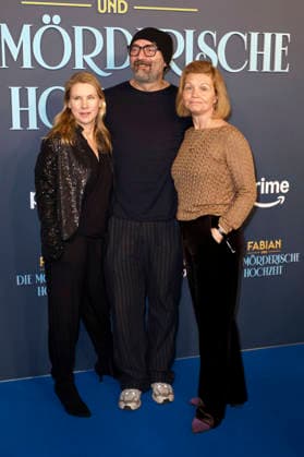 Tanja Schleiff, Tobias Baumann und Annette Frier bei der Premiere des Amazon Prime Video-Films Fabian und die mörderische Hochzeit im Cinenova. Köln, 30.01.2026