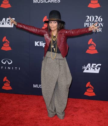 MusiCares 2026 Person of the Year Gala - Los Angeles, USA LOS ANGELES, USA. January 30, 2026: Linda Perry at the MusiCares 2026 Person of the Year Gala. Los Angeles CA USA  Copyright: xPaulxSmith Featureflashx