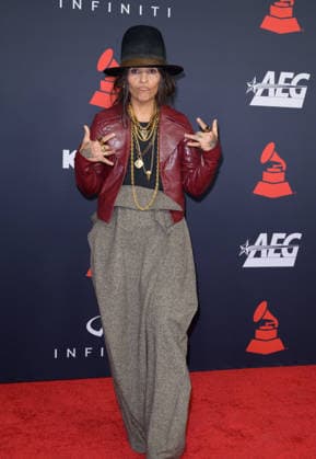 MusiCares 2026 Person of the Year Gala - Los Angeles, USA LOS ANGELES, USA. January 30, 2026: Linda Perry at the MusiCares 2026 Person of the Year Gala. Los Angeles CA USA  Copyright: xPaulxSmith Featureflashx
