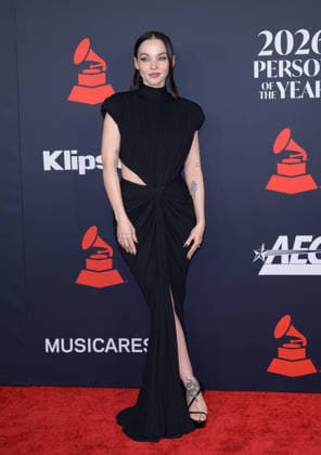 MusiCares 2026 Person of the Year Gala - Los Angeles, USA LOS ANGELES, USA. January 30, 2026: Dove Cameron at the MusiCares 2026 Person of the Year Gala. Los Angeles CA USA  Copyright: xPaulxSmith Featureflashx