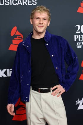 USA - MusiCares Person of the Year Event IHO Mariah Carey - Los Angeles LOS ANGELES - JAN 30: Davis Burleson at the MusiCares Person of the Year Event IHO Mariah Carey at the LA Convention Center on January 30, 2026 in Los Angeles, CA Los Angeles CA USA  Copyright: xHPAx xHutchinsxPhotox