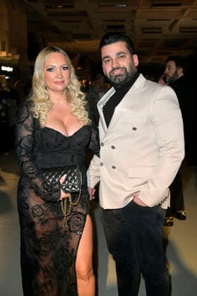Janina Witte mit Gast bei der Kilian Kerner Fashion Show auf der Berlin Fashion Week A W 2026 im NLND Neuland Berlin. Berlin, 30.01.2026
