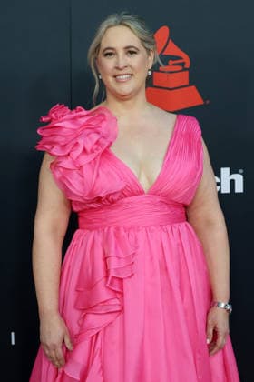 USA - MusiCares Person of the Year Event IHO Mariah Carey - Los Angeles LOS ANGELES - JAN 30: Jennifer Jimenez at the MusiCares Person of the Year Event IHO Mariah Carey at the LA Convention Center on January 30, 2026 in Los Angeles, CA Los Angeles CA USA  Copyright: xHPAx xHutchinsxPhotox
