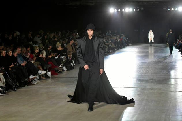 Model bei der Kilian Kerner Fashion Show auf der Berlin Fashion Week A W 2026 im NLND Neuland Berlin. Berlin, 30.01.2026