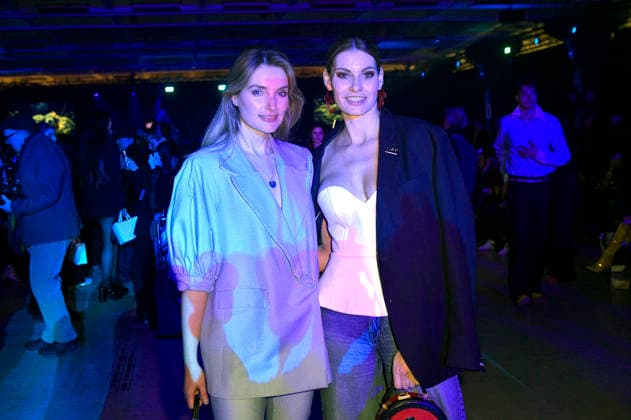 Marie von den Benken und Rebecca Kunikowski bei der Danny Reinke Fashion Show auf der Berlin Fashion Week A W 2026 im NLND Neuland Berlin. Berlin, 30.01.2026