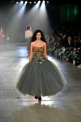 Model bei der Danny Reinke Fashion Show auf der Berlin Fashion Week A W 2026 im NLND Neuland Berlin. Berlin, 30.01.2026