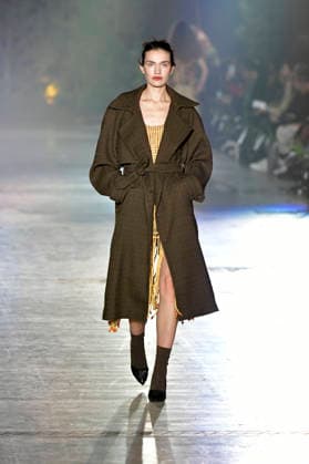 Model bei der Danny Reinke Fashion Show auf der Berlin Fashion Week A W 2026 im NLND Neuland Berlin. Berlin, 30.01.2026
