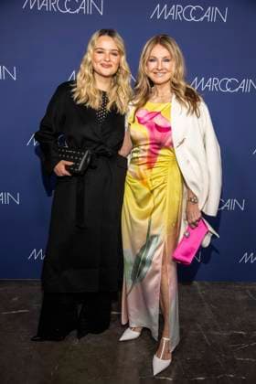 Nele Ludowig Roeffen und Frauke Ludowig Mutter tochter zu Gast auf dem roten Teppich bei der Marc Cain Fashion Show Echo of now im Funkhaus Berlin am 30.01.2028 Berlin Deutschland