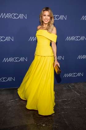 Sylvie Meis gelbes Kleid zu Gast auf dem roten Teppich bei der Marc Cain Fashion Show Echo of now im Funkhaus Berlin am 30.01.2028 Berlin Deutschland