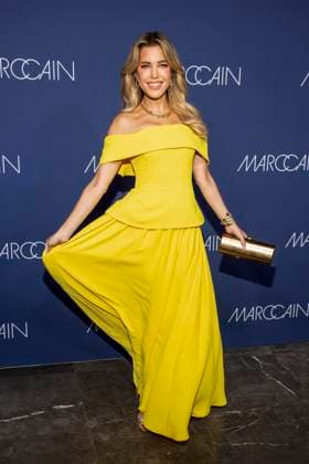 Sylvie Meis gelbes Kleid zu Gast auf dem roten Teppich bei der Marc Cain Fashion Show Echo of now im Funkhaus Berlin am 30.01.2028 Berlin Deutschland