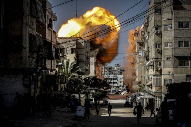 29 Palestinians killed, others injured in Israeli airstrikes across Gaza despite ceasefire GAZA CITY, GAZA - JANUARY 31: Smoke, dust and flames rise after the Israeli army targets a building in Nasser neighborhood of Gaza City, Gaza on January 31, 2026. At least 29 Palestinians were killed at dawn on Saturday in a series of Israeli airstrikes targeting various areas across the Gaza Strip. Since ceasefire took effect in early October, Israeli actions have killed more than 524 Palestinians. Saeed M. M. T. Jaras Anadolu Gaza City Gaza. Editorial use only. Please get in touch for any other usage.  Copyright: x2026xAnadoluxSaeedxM.xM.xT.xJarasx
