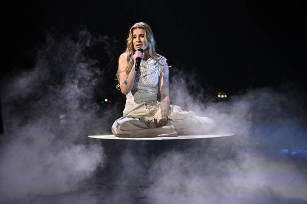 LINKÖPING, SWEDEN 20260131 Indra with the entry Beautiful Lie on stage during Saturdays round 1 of Melodifestivalen 2026 Saab arena in Linköping LINKÖPING SWEDEN x10060x  Copyright: xHenrikxMontgomery TTx MELODIFESTIVALEN 2026 LINKÖPING YeTVkerQPWo