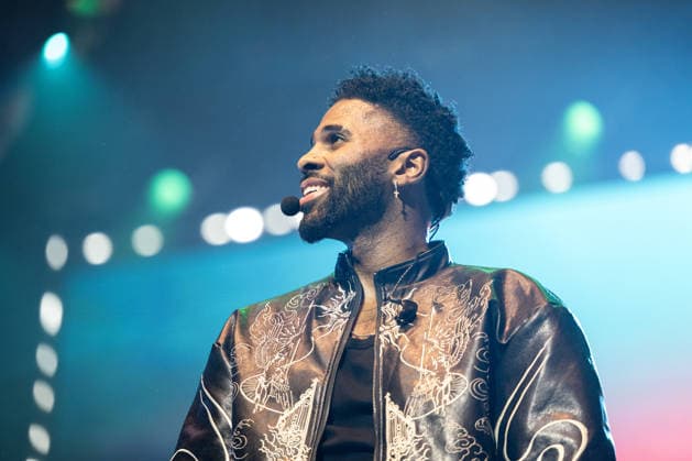 Jason Derulo in concert American singer-songwriter Jason Derulo in concert during his ˜Last Dance World Tour™ at The O2, London London The O2 UK Copyright: xJohnxBarryx JB3_1895