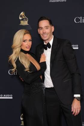 LOS ANGELES, CALIFORNIA - JANUARY 31:Paris Hilton and Carter Reum at The GRAMMY Salute to Industry Icons Honoring Avery Lipman & Monte Lipman on January 31, 2026 in Los Angeles, California Credit: USA - ZUMAa123 20260201_zaa_a123_020 Copyright: xAdMediax