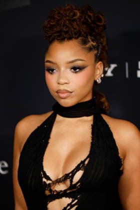 Chloe Bailey arrives on the red carpet for the Pre-Grammy Gala on the eve of the 68th Annual Grammy Awards in Los Angeles on Saturday, January 31, 2026.  LAP20260131961 CAROLINExBREHMAN