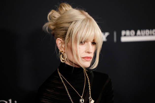 Kelly Osbourne arrives on the red carpet for the Pre-Grammy Gala on the eve of the 68th Annual Grammy Awards in Los Angeles on Saturday, January 31, 2026.  LAP202601311040 CAROLINExBREHMAN