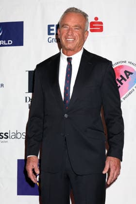 January 31, 2026, Palm Desert, Ca, USA: LOS ANGELES - JAN 31: Health and Human Services Robert F. Kennedy Jr. at the 3rd Annual Starry Starry Night Gala at the Chaparral Country Club on January 31, 2026 in Palm Desert , CA Palm Desert USA - ZUMAnc22 20260131_zaa_nc22_128 Copyright: xKathyxHutchinsx