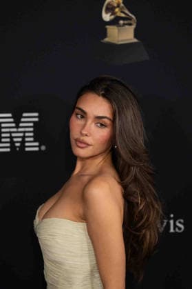 January 31, 2026, Beverly Hills, California, United States: Madison Beer arrives on the red carpet of the Pre-Grammy Gala at the The Beverly Hilton hotel in Beverly Hills California on Jan. 31, 2026. Beverly Hills United States - ZUMAt169 20260131_zep_t169_078 Copyright: xConnorxTerryx