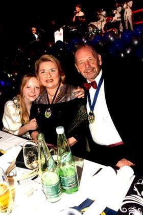 Tochter Gina. Angela Wiedl Saengerin Uwe Erhardt Musiker Muenchen 31.01.2026 Deutsches Theater Grossen Narrhalla Ball SoirÃ e Muenchner Leben mit Verleihung des Karl-Valentin-Ordens 2026 an Christoph Maria Herbst Schauspieler Foto Muenchen