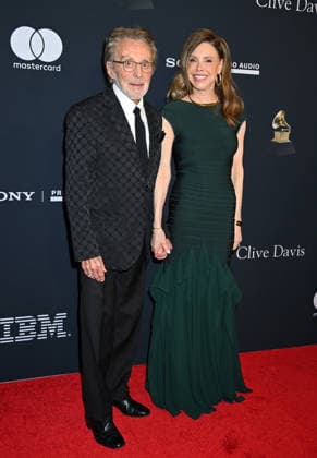 Pre-GRAMMY Gala 2026 Frankie Valli and Jackie Jacobs arriving to the 2026 Pre-GRAMMY Gala held at the Beverly Hilton Hotel on January 31, 2026 in Beverly Hills, Ca. Beverly Hills Beverly Hilton Hotel California USA Copyright: xTammiexArroyox xAFF-USA.comx