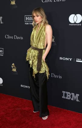 68th Grammy Awards - Pre-Grammy Gala & Grammy Salute to Industry Icons Honoring Avery Lipman & Monte Lipman Featuring: Suki Waterhouse Where: Los Angeles, California, United States When: 01 Feb 2026 Credit: Faye s Vision Cover Images EDITORIAL USE ONLY. NOT FOR USE BY NEWSPAPERS BASED IN THE UK. Copyright: xx coverimg55431072
