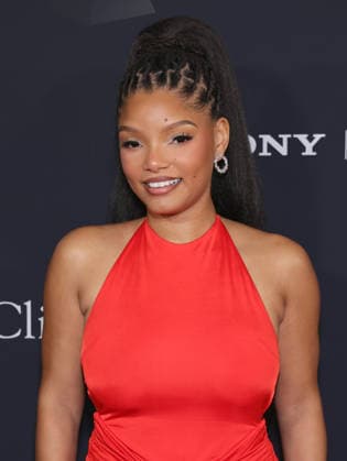 68th Grammy Awards - Pre-Grammy Gala & Grammy Salute to Industry Icons Honoring Avery Lipman & Monte Lipman Featuring: Halle Bailey Where: Los Angeles, California, United States When: 01 Feb 2026 Credit: Faye s Vision Cover Images EDITORIAL USE ONLY. NOT FOR USE BY NEWSPAPERS BASED IN THE UK. Copyright: xx coverimg55431078
