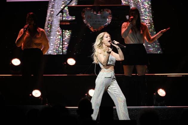 Konzert Michelle Arena Oberhausen ** NUR FÜR REDAKTIONELLE ZWECKE ** EDITORIAL USE ONLY **<p>Schlagersängerin Michelle während ihres Konzerts im Rahmen ihrer Abschiedstournee, am Sonntag, 01. Februar 2026 in der Rudolf Weber Arena in Oberhausen. Deutschland NRW Oberhausen Copyright: SocratesxTassos
