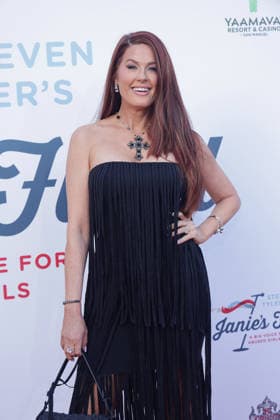 7th Annual Jam For Janie GRAMMY Awards Viewing Party Hilary Roberts attends the 7th Annual Jam For Janie GRAMMY Awards Viewing Party at Hollywood Palladium on February 01, 2026 in Los Angeles, California. Hollywood California United States of America Copyright: xCraSH imageSPACEx