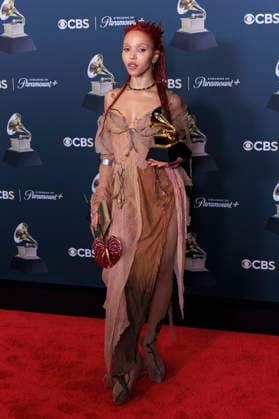 February 1, 2026, Los Angeles, California, USA: FKA Twigs at the 68th Annual Grammy Awards press room on Sunday February 1, 2026 at Crypto.com Arena in Los Angeles, California. ARIANA RUIZ PI Los Angeles USA - ZUMAp124 20260201_zaa_p124_001 Copyright: xArianaxRuizx