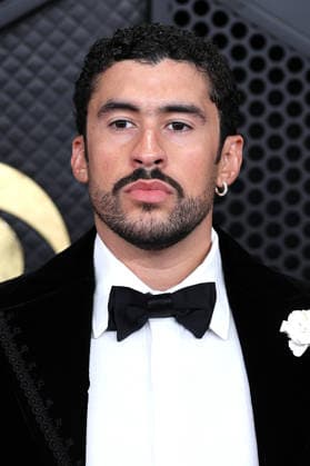 Puerto Rican urban music singer Bad Bunny poses on the red carpet at the 68th Grammy Awards in Los Angeles, California, USA, 01 February 2026. 68th Grammy Awards in Los Angeles !ACHTUNG: NUR REDAKTIONELLE NUTZUNG!  Copyright: xOctavioxGuzmánx AME848 20260202-55019252977_1