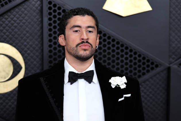 Puerto Rican urban music singer Bad Bunny poses on the red carpet at the 68th Grammy Awards in Los Angeles, California, USA, 01 February 2026. 68th Grammy Awards in Los Angeles !ACHTUNG: NUR REDAKTIONELLE NUTZUNG!  Copyright: xOctavioxGuzmánx AME847 20260202-55019252980_1