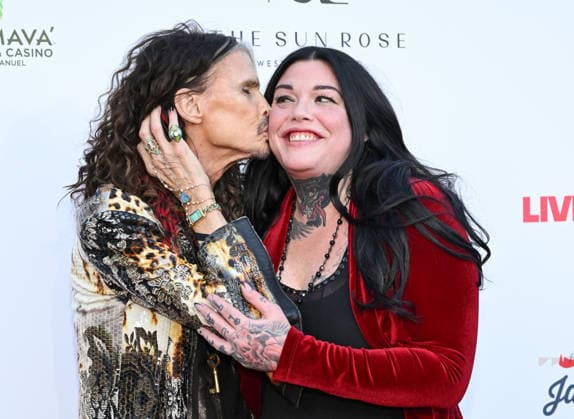 Steve Tyler™s 7th Annual Jam for Janie Grammy Viewing Party Steven Tyler and Mia Tyler arriving to Steve Tyler™s 7th Annual Jam for Janie Grammy Viewing Party at Hollywood Palladium on February 01, 2026 in Hollywood, CA. Hollywood Hollywood Palladium California USA Copyright: xLISAxOConnor AFF-USA.comx