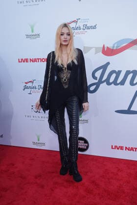 7th Annual Jam For Janie GRAMMY Awards Viewing Party Solange Smith attends the 7th Annual Jam For Janie GRAMMY Awards Viewing Party at Hollywood Palladium on February 01, 2026 in Los Angeles, California. Hollywood California United States of America Copyright: xCraSH imageSPACEx