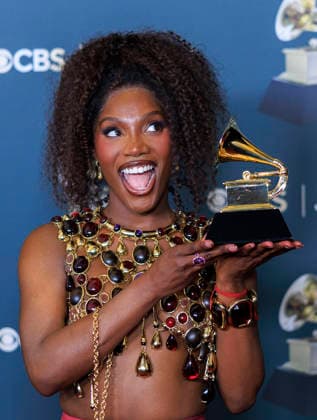 February 1, 2026, Los Angeles, California, USA: DOECHII at the 68th Annual Grammy Awards press room on Sunday at Crypto.com Arena in Los Angeles. Los Angeles USA - ZUMAp124 20260201_zaa_p124_311 Copyright: xArianaxRuizx