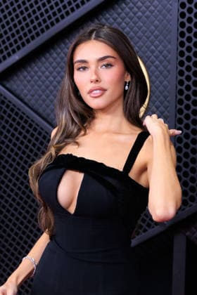 February 1, 2026, Los Angeles, California, USA: Madison Beer on the red carpet of the 68th Annual Grammy Awards on Sunday February 1, 2026 at Crypto.com Arena in Los Angeles, California. JAVIER ROJAS PI Los Angeles USA - ZUMAp124 20260201_zaa_p124_453 Copyright: xJavierxRojasx