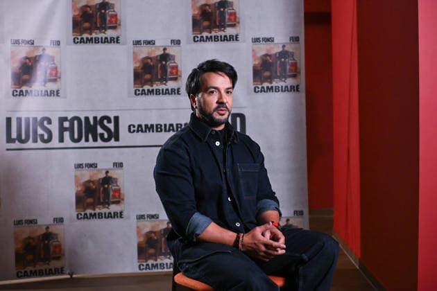Interview with singer Luis Fonsi Singer Luis Fonsi, during an interview for Europa Press, on February 2, 2026, in Madrid Spain Luis Alfonso Rodríguez López Cepero, artistically known as Luis Fonsi, is a Puerto Rican singer-songwriter, producer and actor who has established himself as one of the great figures of contemporary Latin pop thanks to romantic ballads and global hits such as Despacito After training in music in the United States and signing with a major label, He debuted in 1998 with the album Comenzaré and went on to string together successful albums that have earned him multiple awards and nominations, as well as collaborations with top artists from the Latin and Anglo-Saxon scene 02 FEBRUARY 2026 Madrid Madrid Spain  Copyright: xGustavoxValientex 7261140