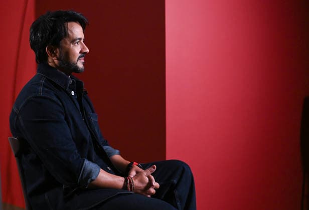 Interview with singer Luis Fonsi Singer Luis Fonsi, during an interview for Europa Press, on February 2, 2026, in Madrid Spain Luis Alfonso Rodríguez López Cepero, artistically known as Luis Fonsi, is a Puerto Rican singer-songwriter, producer and actor who has established himself as one of the great figures of contemporary Latin pop thanks to romantic ballads and global hits such as Despacito After training in music in the United States and signing with a major label, He debuted in 1998 with the album Comenzaré and went on to string together successful albums that have earned him multiple awards and nominations, as well as collaborations with top artists from the Latin and Anglo-Saxon scene 02 FEBRUARY 2026 Madrid Madrid Spain  Copyright: xGustavoxValientex 7261142