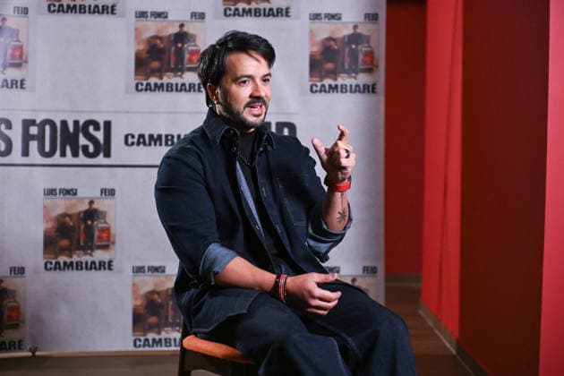 Interview with singer Luis Fonsi Singer Luis Fonsi, during an interview for Europa Press, on February 2, 2026, in Madrid Spain Luis Alfonso Rodríguez López Cepero, artistically known as Luis Fonsi, is a Puerto Rican singer-songwriter, producer and actor who has established himself as one of the great figures of contemporary Latin pop thanks to romantic ballads and global hits such as Despacito After training in music in the United States and signing with a major label, He debuted in 1998 with the album Comenzaré and went on to string together successful albums that have earned him multiple awards and nominations, as well as collaborations with top artists from the Latin and Anglo-Saxon scene 02 FEBRUARY 2026 Madrid Madrid Spain  Copyright: xGustavoxValientex 7261146