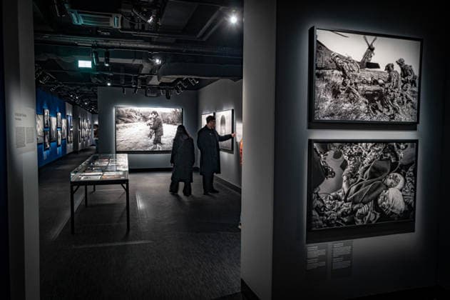 Berlin Mitte, Oranienburger Straße;; FOTOGRAFISKA Museum Berlin, The Contemporary Museum of Photography im ehemaligen Kunsthaus Tacheles. Ausstellung JAMES NACHTWEY : Memoria - 02.02.2026 *nur für die redaktionelle Berichterstattung Berlin